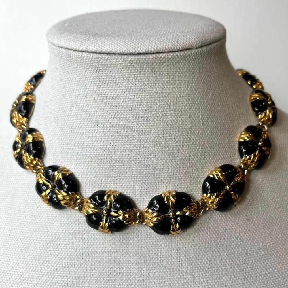 Vintage Black and Gold Tone Link Choker Necklace